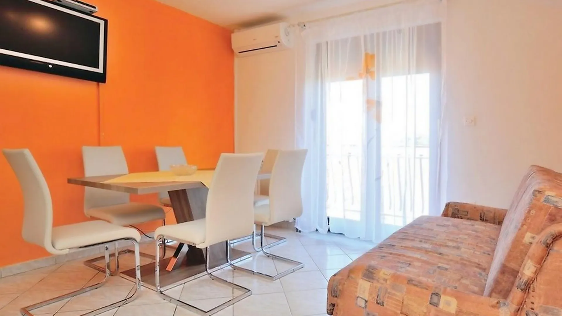 Apartments Bozena Biograd Na Moru