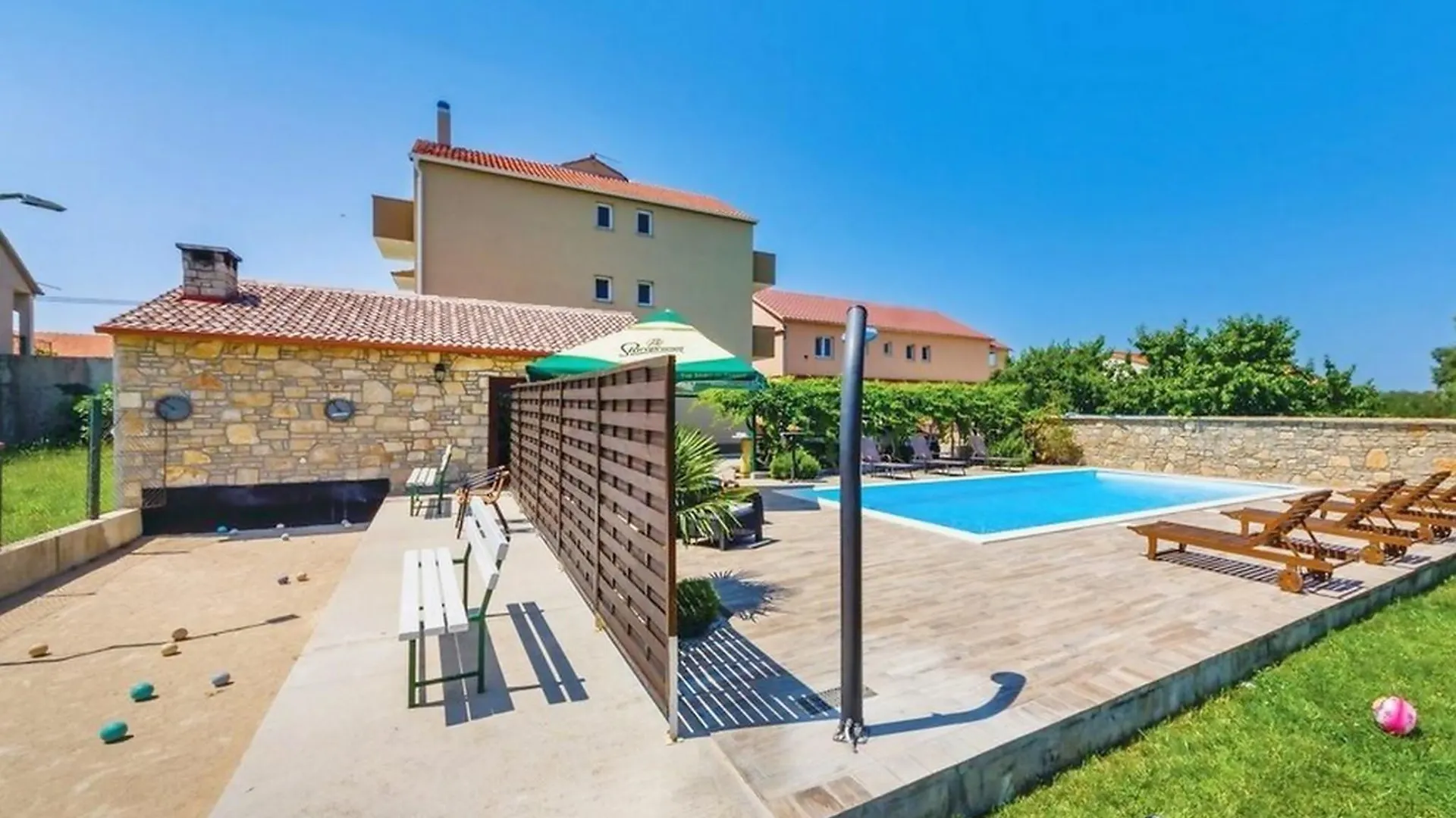 Apartments Bozena Biograd Na Moru