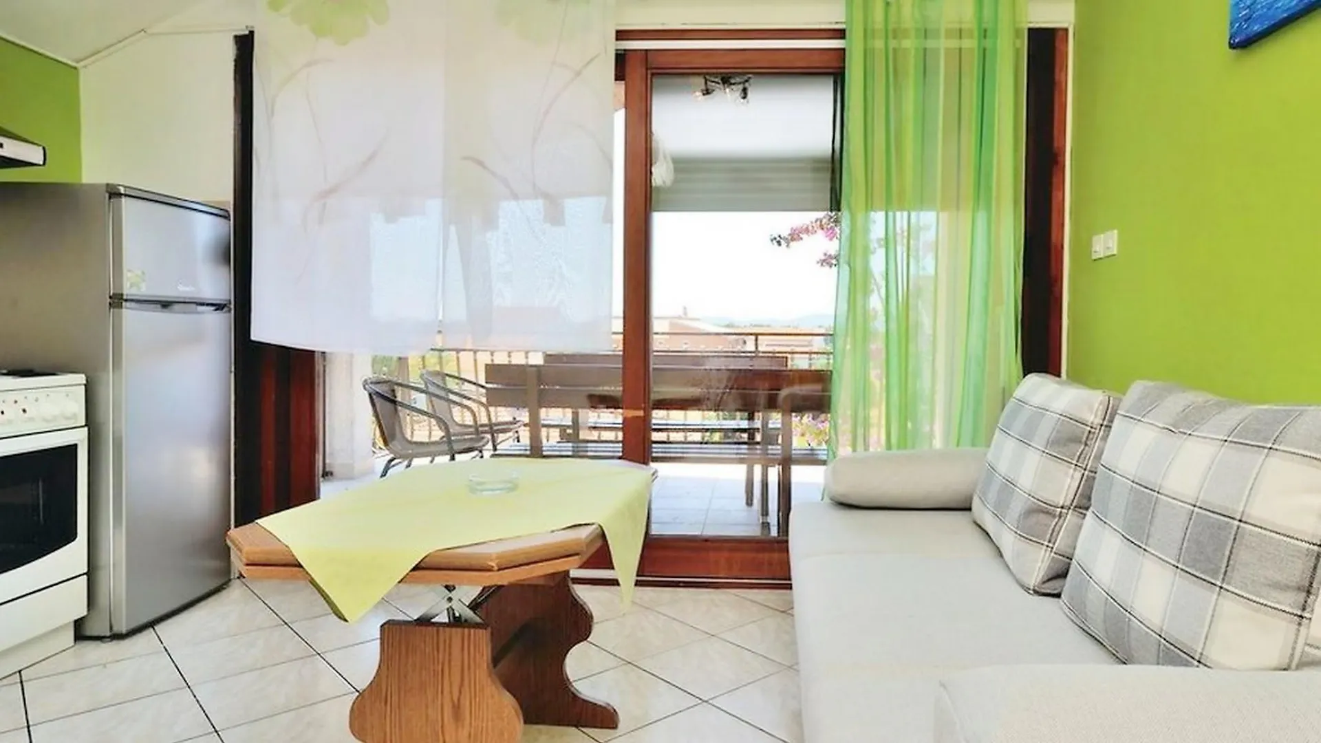 Apartments Bozena Биоград-на-Мору 0*,  Хорватия